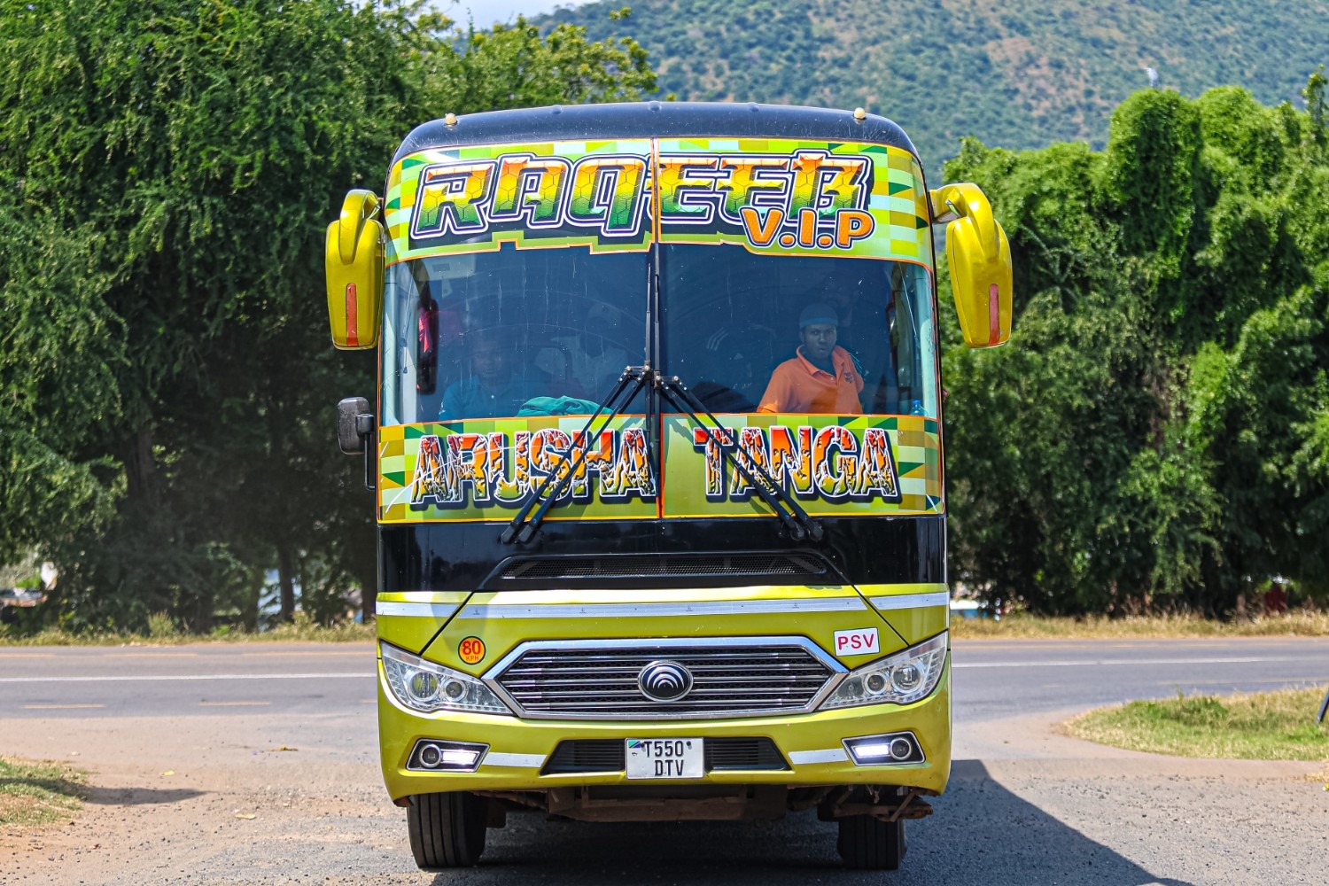 Raqeeb Royal Bus 39